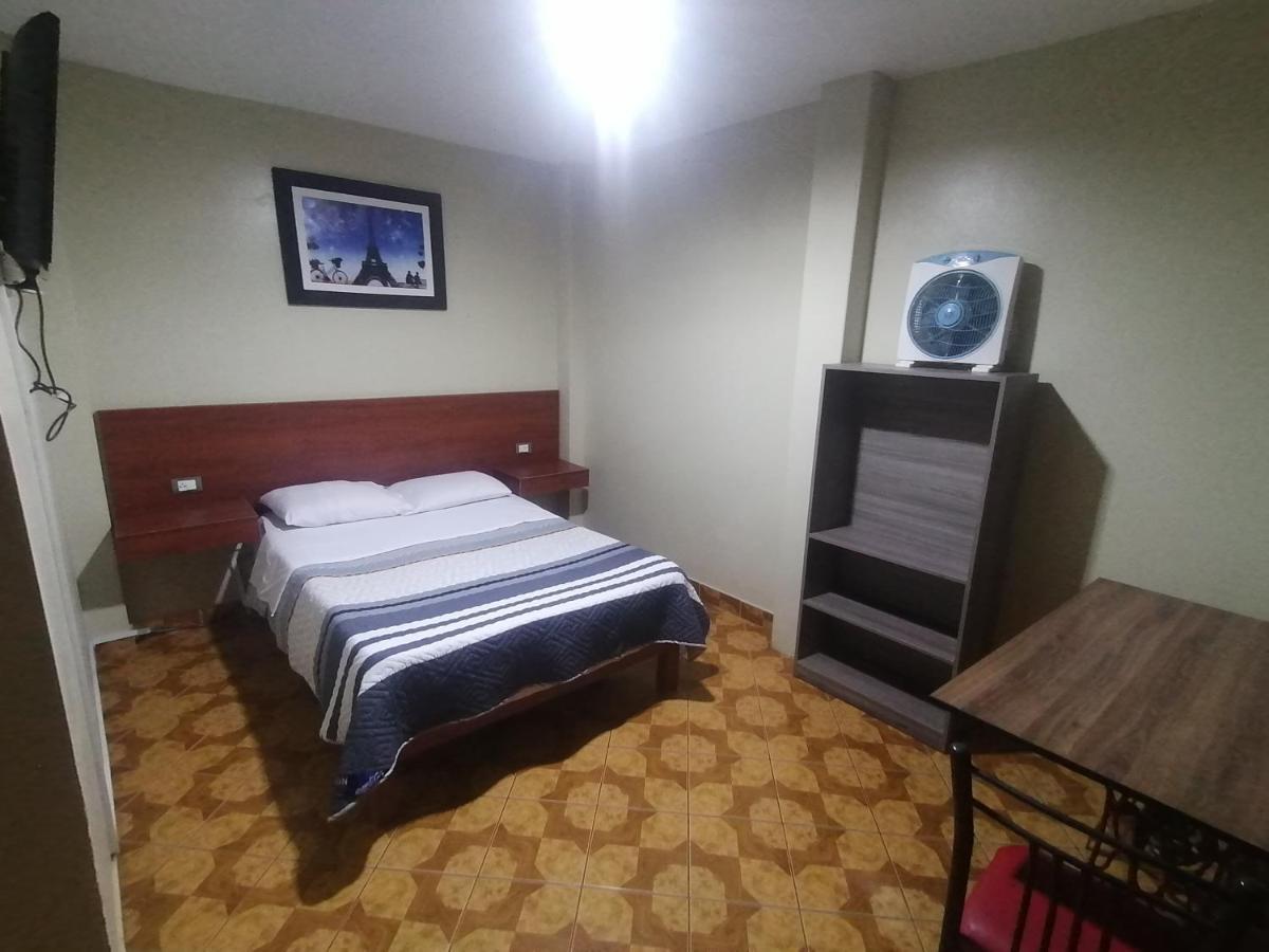 נאסקה Hostal Continental מראה חיצוני תמונה