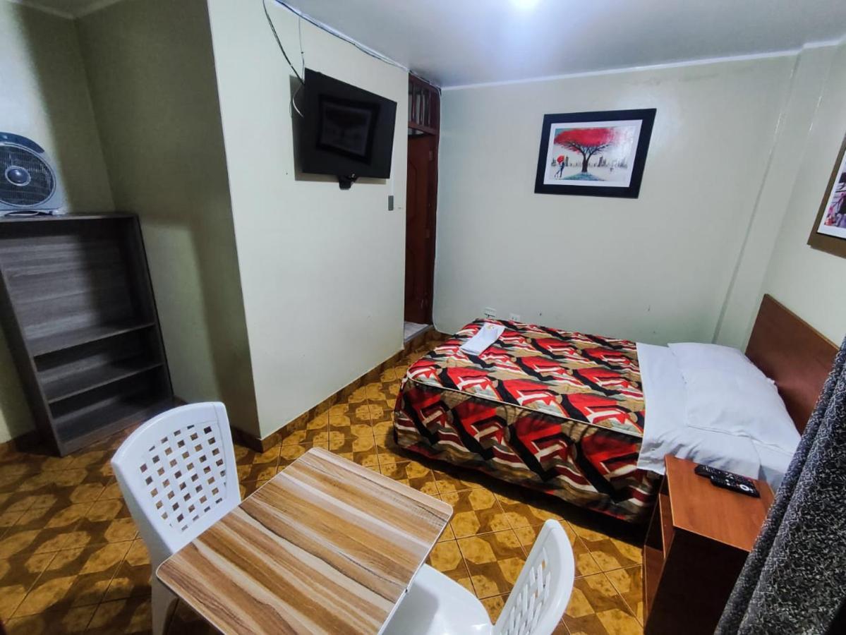 נאסקה Hostal Continental מראה חיצוני תמונה