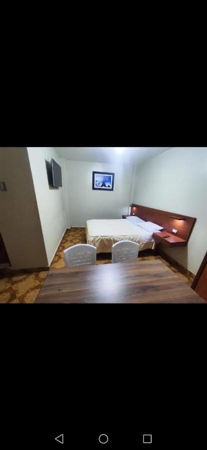 נאסקה Hostal Continental מראה חיצוני תמונה